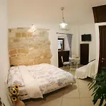 Saint Nicholas Plaza Konukevi 3*