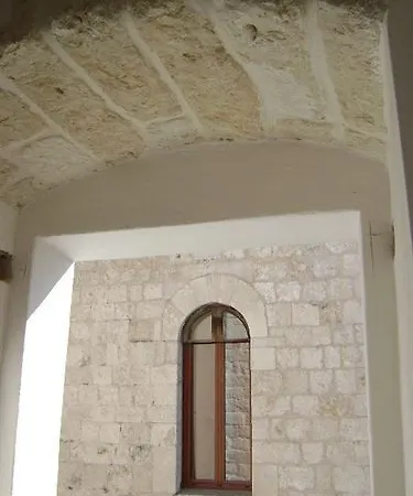 Saint Nicholas Plaza