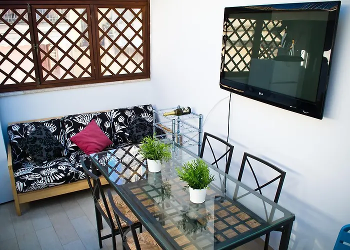 Saint Nicholas Plaza