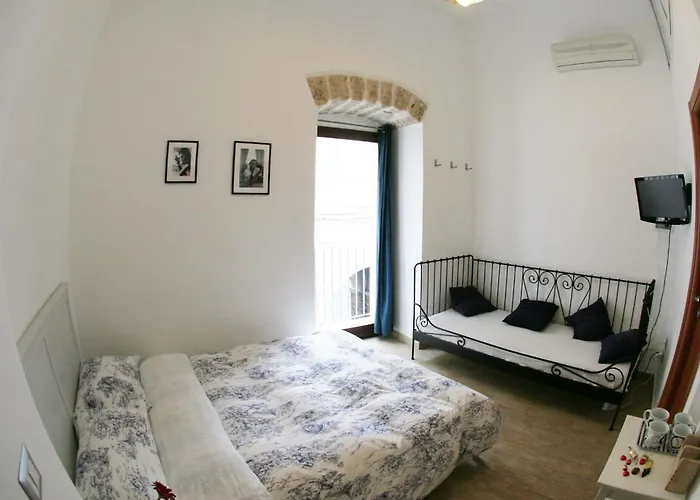 Vendégház Saint Nicholas Plaza 3*