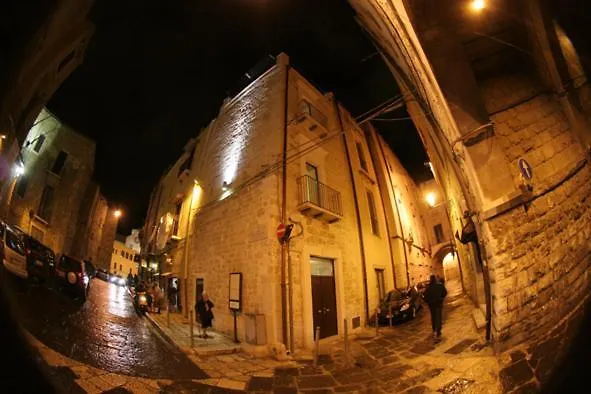 Saint Nicholas Plaza Vendégház