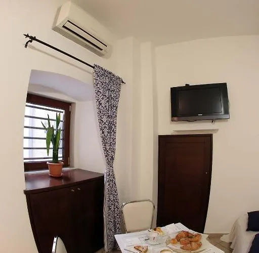 Vendégház Saint Nicholas Plaza