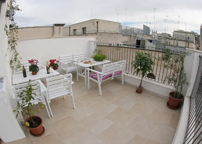 Saint Nicholas Plaza Vendégház