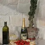 Saint Nicholas Plaza 3*