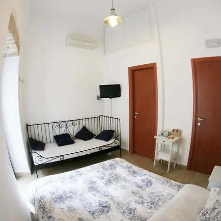 Pensionat Saint Nicholas Plaza Bari