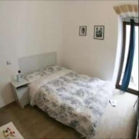 Saint Nicholas Plaza