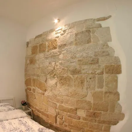 Saint Nicholas Plaza Guest house 3*